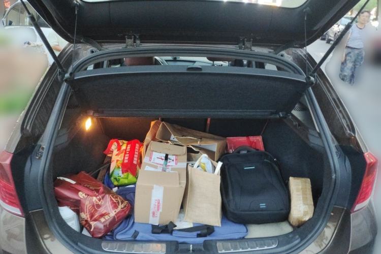 Used BMW X1 2014 sDrive18i Fashion Model Trunk