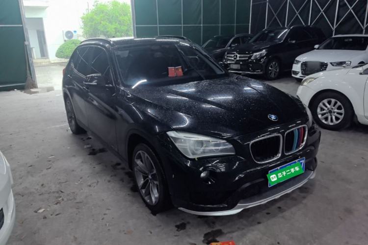 Used BMW X1 2015 sDrive18i Leading Edition Front Right 45 Deg