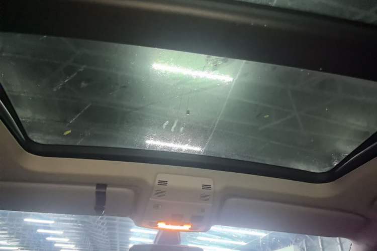 Used BMW X1 2015 sDrive18i Leading Edition Headliner