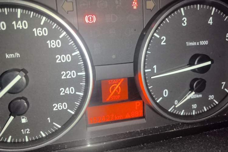 Used BMW X1 2015 sDrive18i Leading Edition Instrument Cluster
