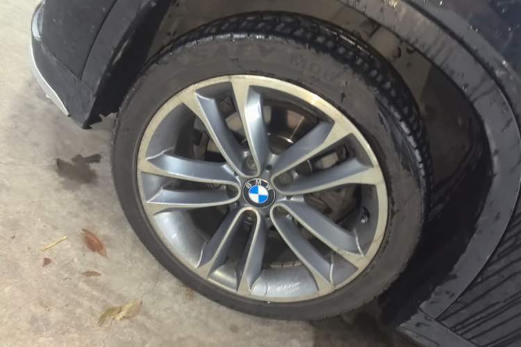 Used BMW X1 2015 sDrive18i Leading Edition Left Front Wheel Hub