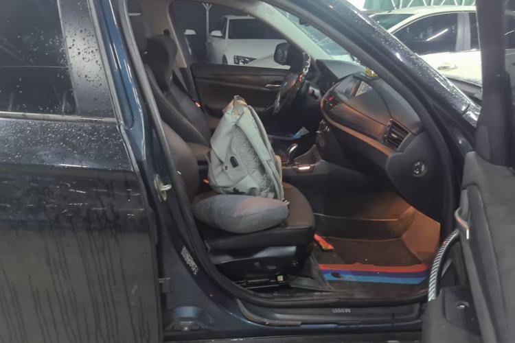 Used BMW X1 2015 sDrive18i Leading Edition Right Front Seat