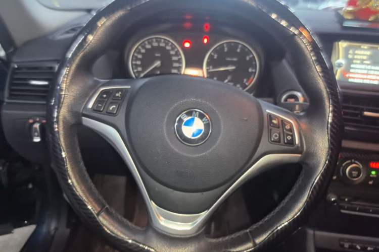 Used BMW X1 2015 sDrive18i Leading Edition Steering Wheel