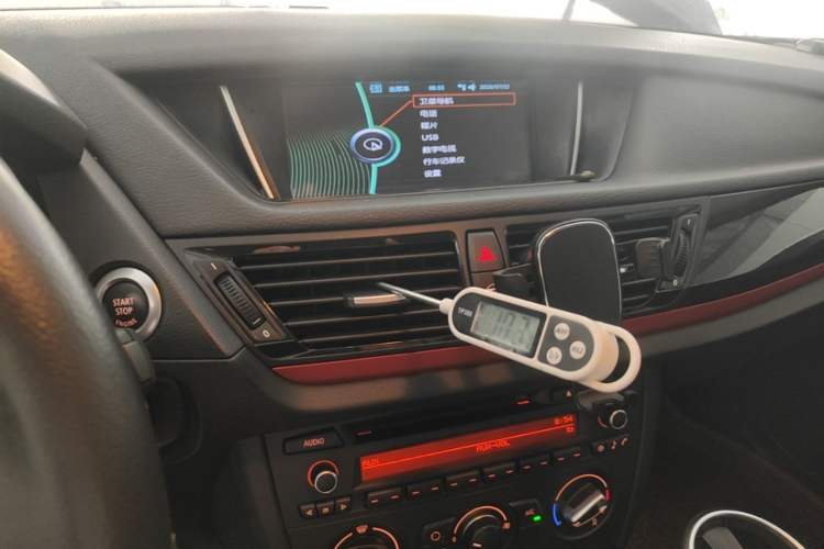 Used BMW X1 2015 sDrive18i Fashion Upgrade Edition Audio And AC Panel