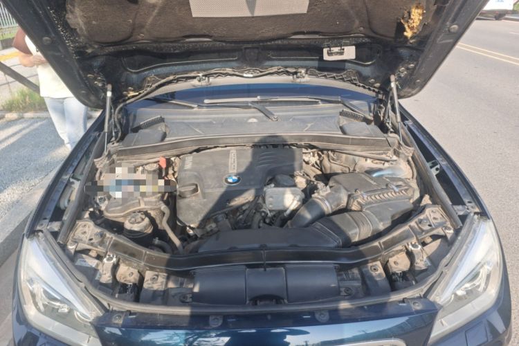 Used BMW X1 2015 xDrive20i Fashion Upgrade Edition Engine Bay
