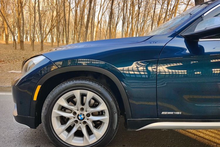 Used BMW X1 2015 sDrive18i Fashion Upgrade Edition Exterior 5
