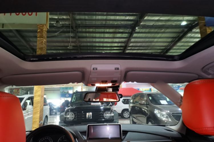 Used BMW X1 2015 sDrive18i Fashion Upgrade Edition Headliner