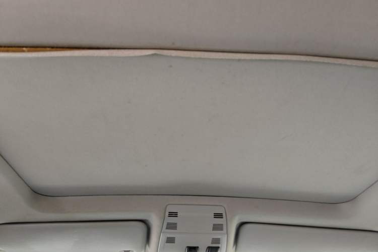 Used BMW X1 2015 sDrive18i Fashion Upgrade Edition Headliner