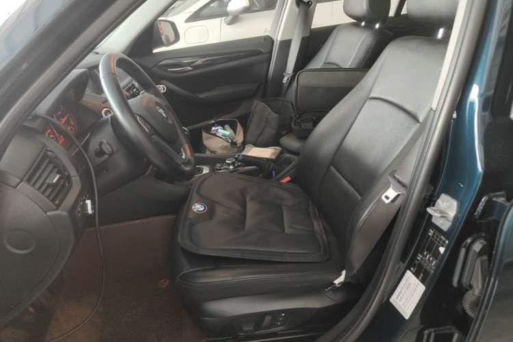 Used BMW X1 2015 sDrive18i Fashion Upgrade Edition Left Front Seat