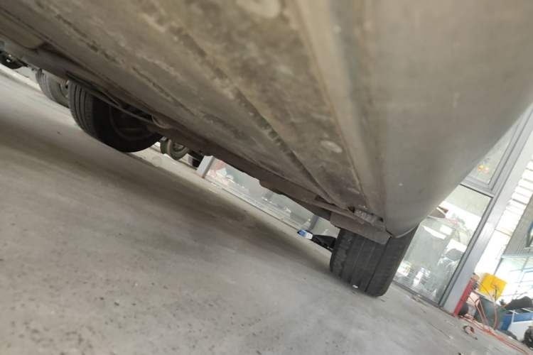 Used BMW X1 2015 sDrive18i Fashion Upgrade Edition Left Side Sill