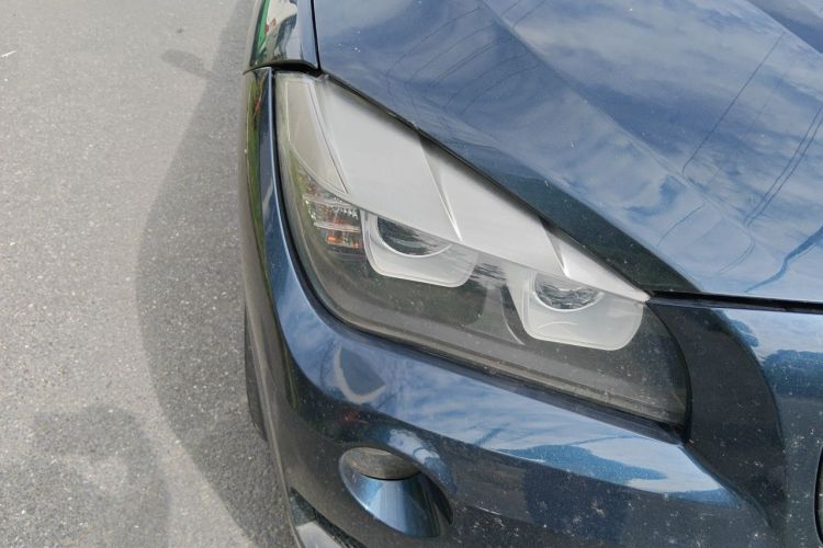 Used BMW X1 2015 sDrive18i Fashion Upgrade Edition Right Front Headlight