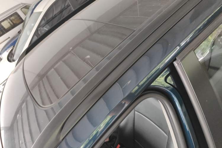 Used BMW X1 2015 sDrive18i Fashion Upgrade Edition Roof