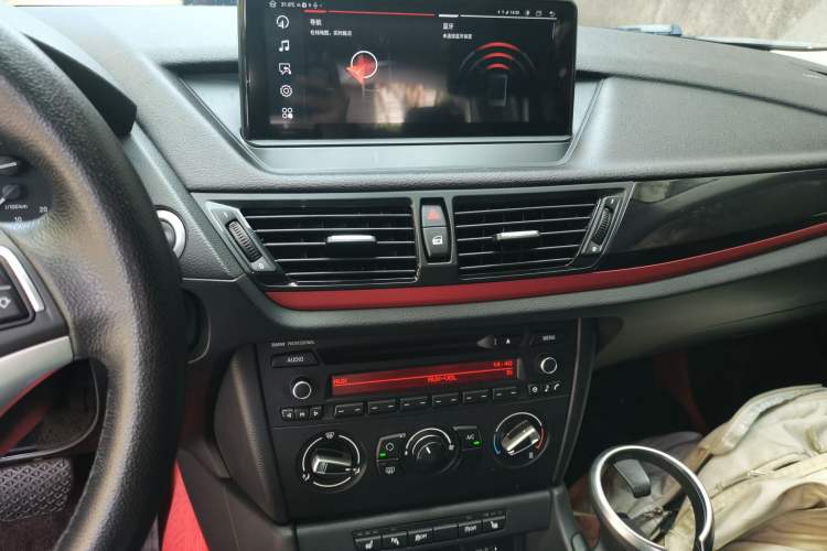 Used BMW X1 2015 sDrive18i Fashion Upgrade Edition Audio And AC Panel