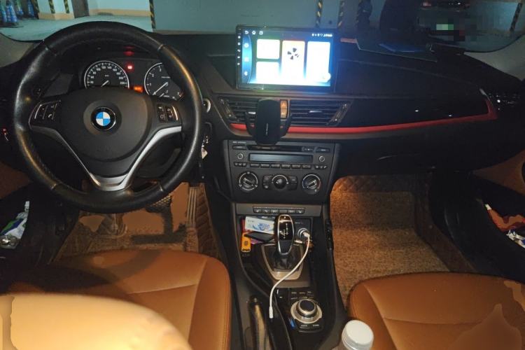 Used BMW X1 2015 sDrive18i Fashion Upgrade Edition Center Console