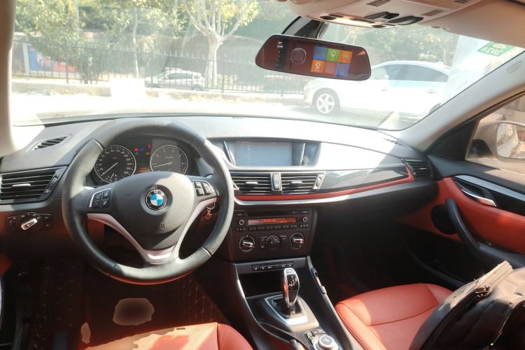 Used BMW X1 2015 sDrive18i Fashion Upgrade Edition Center Console