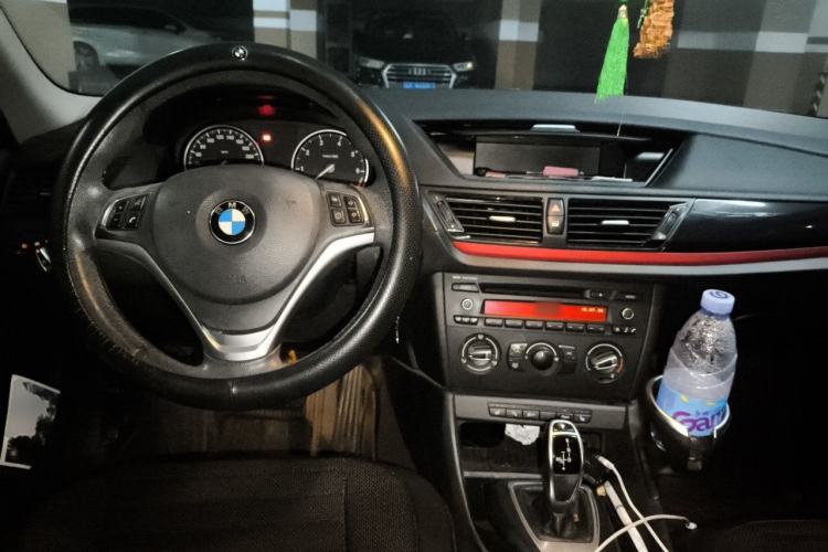 Used BMW X1 2015 sDrive18i Fashion Upgrade Edition Center Console