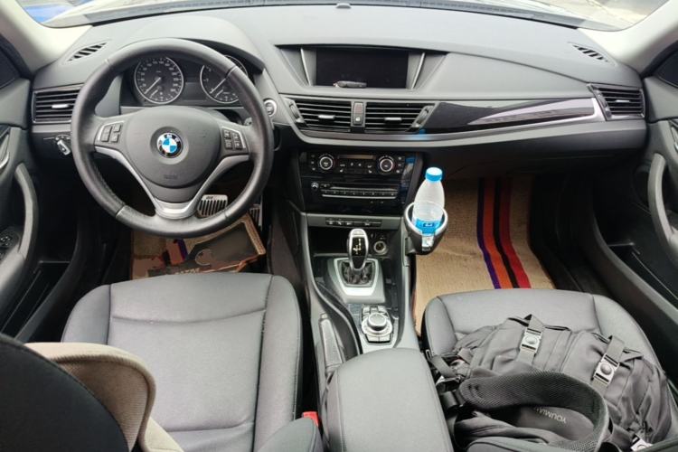 Used BMW X1 2015 sDrive18i Leading Edition Center Console