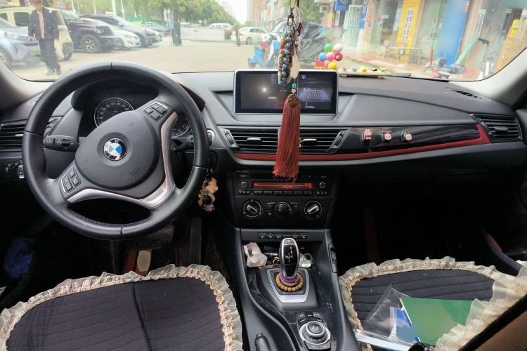 Used BMW X1 2015 sDrive18i Fashion Upgrade Edition Center Console