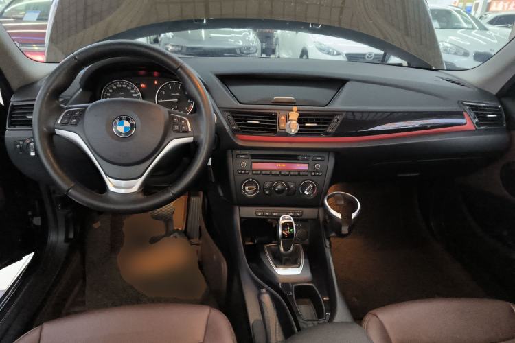 Used BMW X1 2015 sDrive18i Fashion Upgrade Edition Center Console