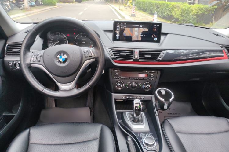 Used BMW X1 2015 sDrive18i Fashion Upgrade Edition Center Console