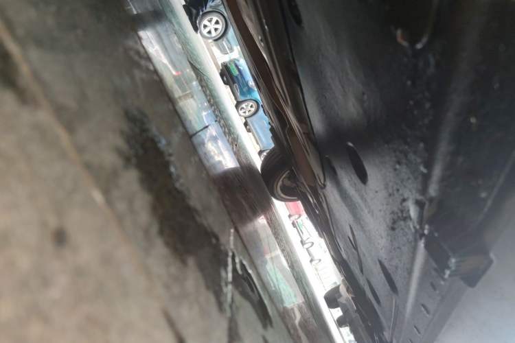 Used BMW X1 2015 sDrive18i Leading Edition Chassis Front Left