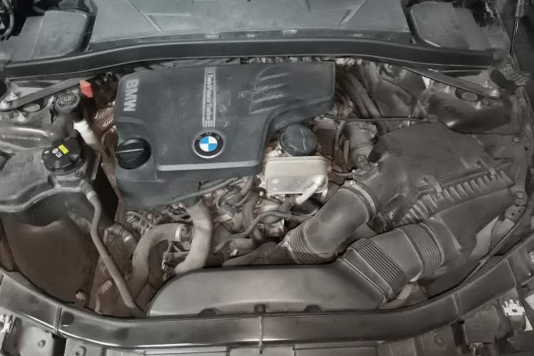 Used BMW X1 2015 sDrive18i Leading Edition Engine Bay