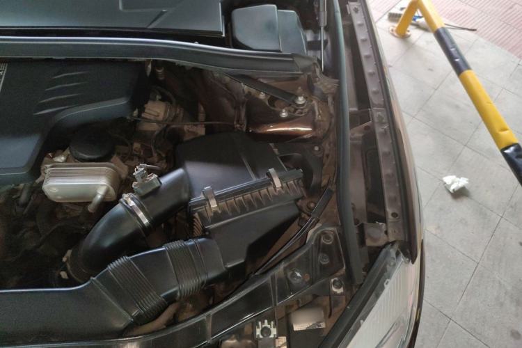 Used BMW X1 2015 sDrive18i Leading Edition Engine Bay Left