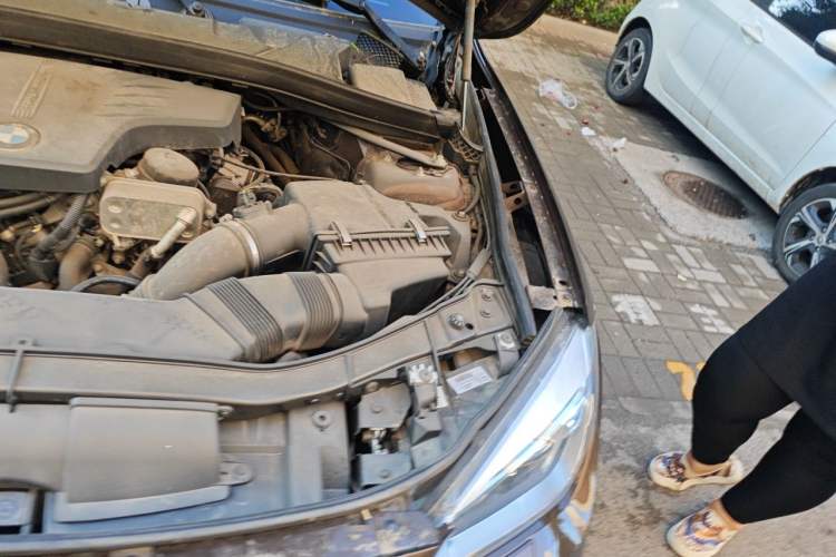 Used BMW X1 2015 sDrive18i Leading Edition Engine Bay Left