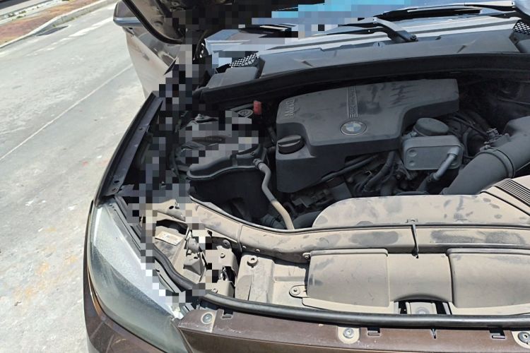 Used BMW X1 2015 sDrive18i Fashion Upgrade Edition Engine Bay Right