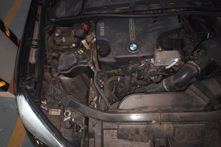 Used BMW X1 2015 sDrive18i Fashion Upgrade Edition Engine Bay Right