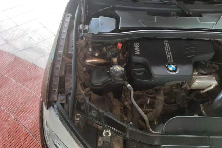 Used BMW X1 2015 sDrive18i Leading Edition Engine Bay Right