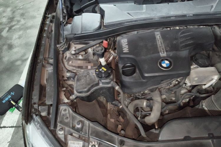 Used BMW X1 2015 sDrive18i Leading Edition Engine Bay Right