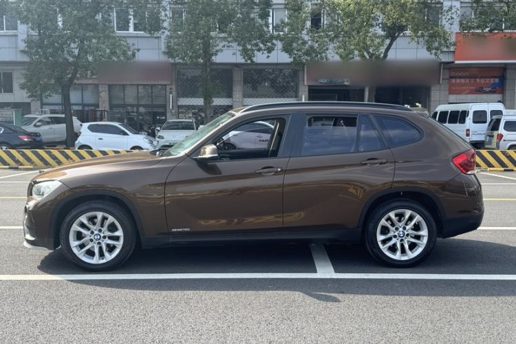 Used BMW X1 2015 sDrive18i Fashion Upgrade Edition Exterior 2