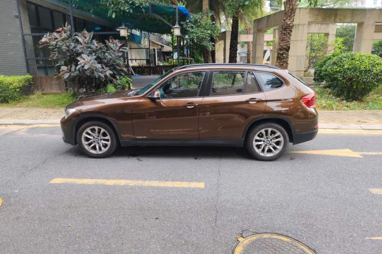 Used BMW X1 2015 sDrive18i Fashion Upgrade Edition Exterior 2