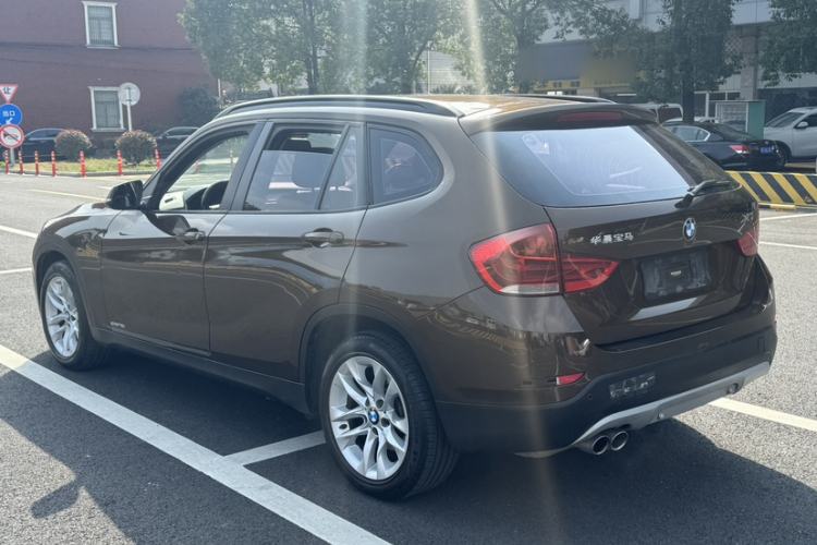 Used BMW X1 2015 sDrive18i Fashion Upgrade Edition Exterior 3