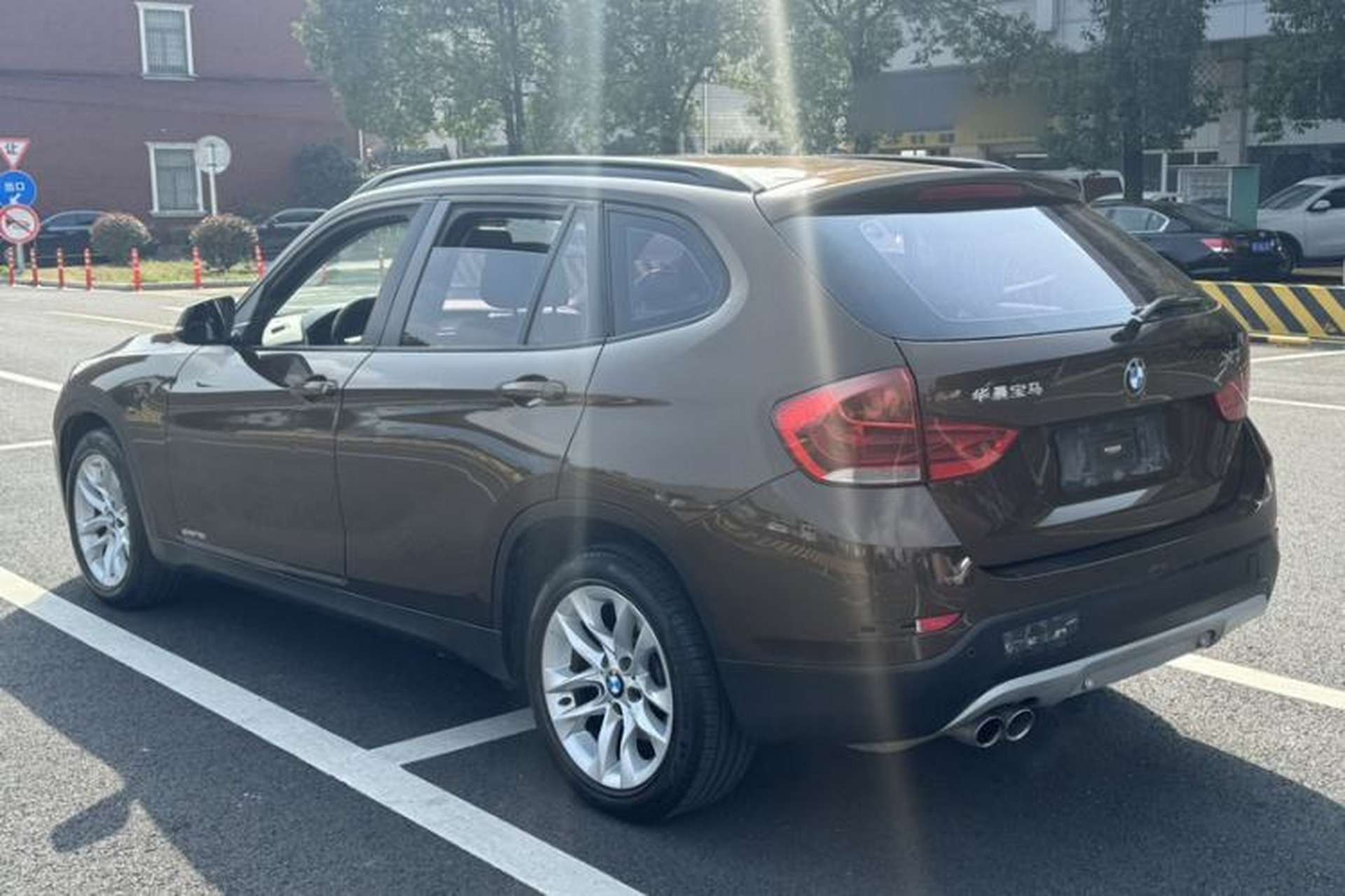 Used BMW X1 2015 sDrive18i Fashion Upgrade Edition Exterior 3