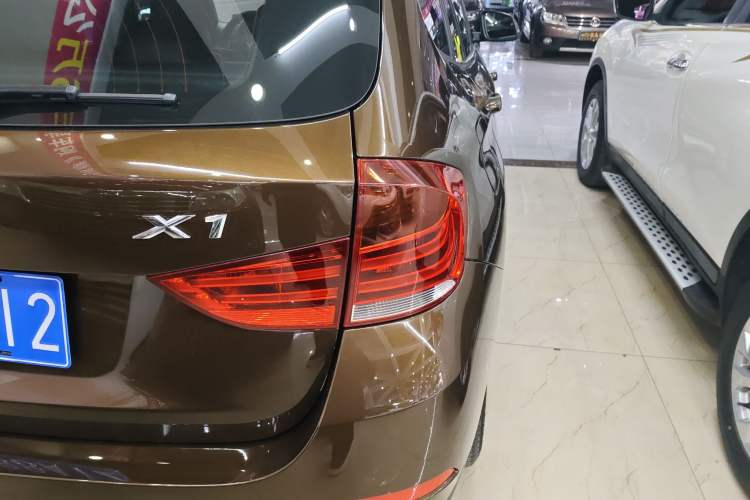 Used BMW X1 2015 sDrive18i Fashion Upgrade Edition Exterior 3