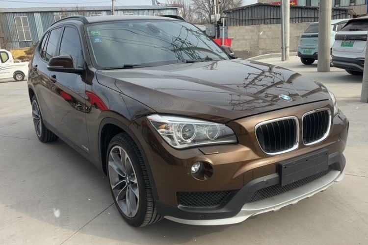 Used BMW X1 2015 sDrive18i Leading Edition Exterior 4