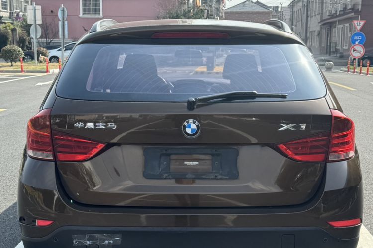 Used BMW X1 2015 sDrive18i Fashion Upgrade Edition Exterior 5