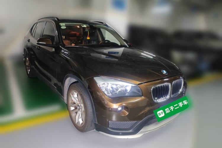 Used BMW X1 2015 sDrive18i Fashion Upgrade Edition Front Right 45 Deg
