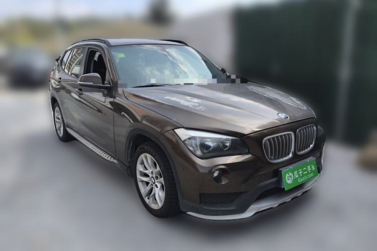 Used BMW X1 2015 sDrive18i Fashion Upgrade Edition Front Right 45 Deg