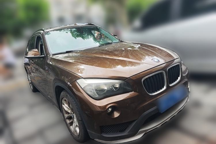 Used BMW X1 2015 sDrive18i Fashion Upgrade Edition Front Right 45 Deg