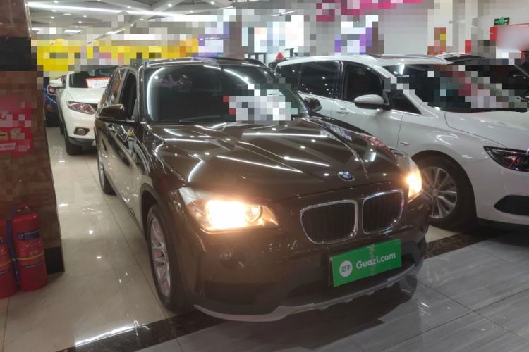 Used BMW X1 2015 sDrive18i Fashion Upgrade Edition Front Right 45 Deg