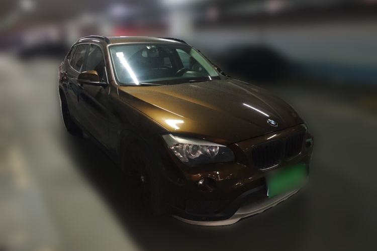 Used BMW X1 2015 sDrive18i Fashion Upgrade Edition Front Right 45 Deg