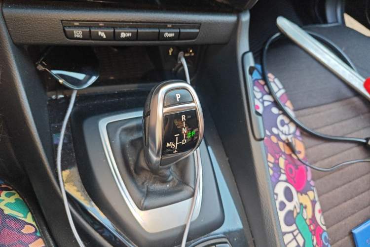 Used BMW X1 2015 sDrive18i Leading Edition Gear Lever