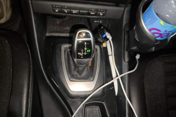 Used BMW X1 2015 sDrive18i Fashion Upgrade Edition Gear Lever