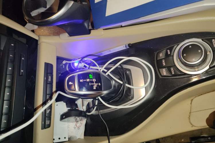 Used BMW X1 2015 sDrive18i Leading Edition Gear Lever