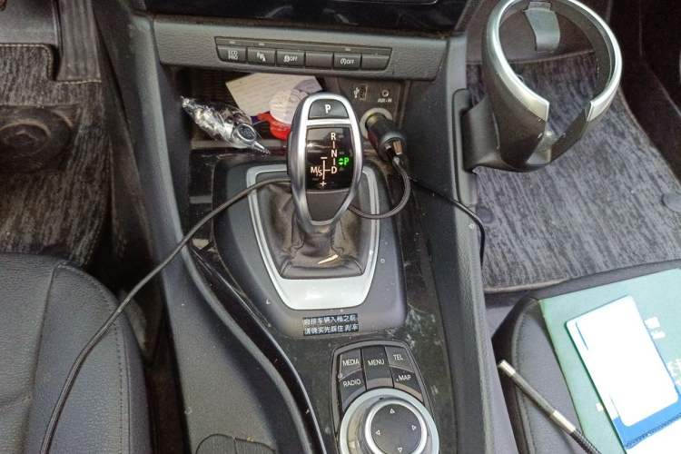 Used BMW X1 2015 sDrive18i Leading Edition Gear Lever