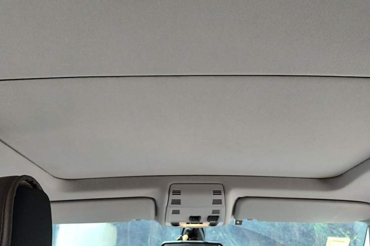 Used BMW X1 2015 sDrive18i Fashion Upgrade Edition Headliner