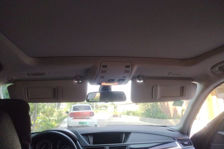 Used BMW X1 2015 sDrive18i Leading Edition Headliner